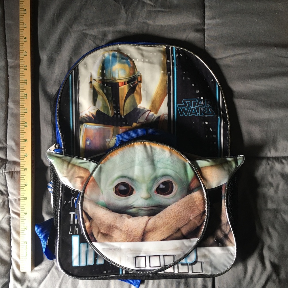 The Child 16” Backpack and Lunchbox